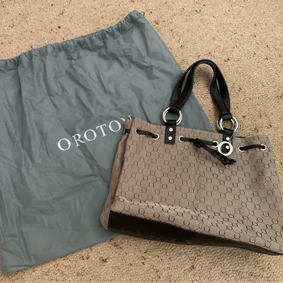 ✨Host Pick✨ NWOT OROTON Signature Shoulder Bag - Picture 2 of 6